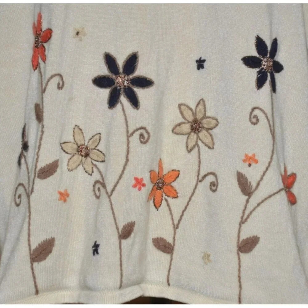 Alfred Dunner Petite Floral Sweater Beaded Embroidered Plus1X V-Neck Granny